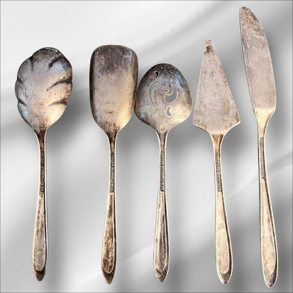 VTG MCM Meriden Silverplate Co. First Lady 5 pc Hostess Serving Set 6.5” - Picture 5 of 15